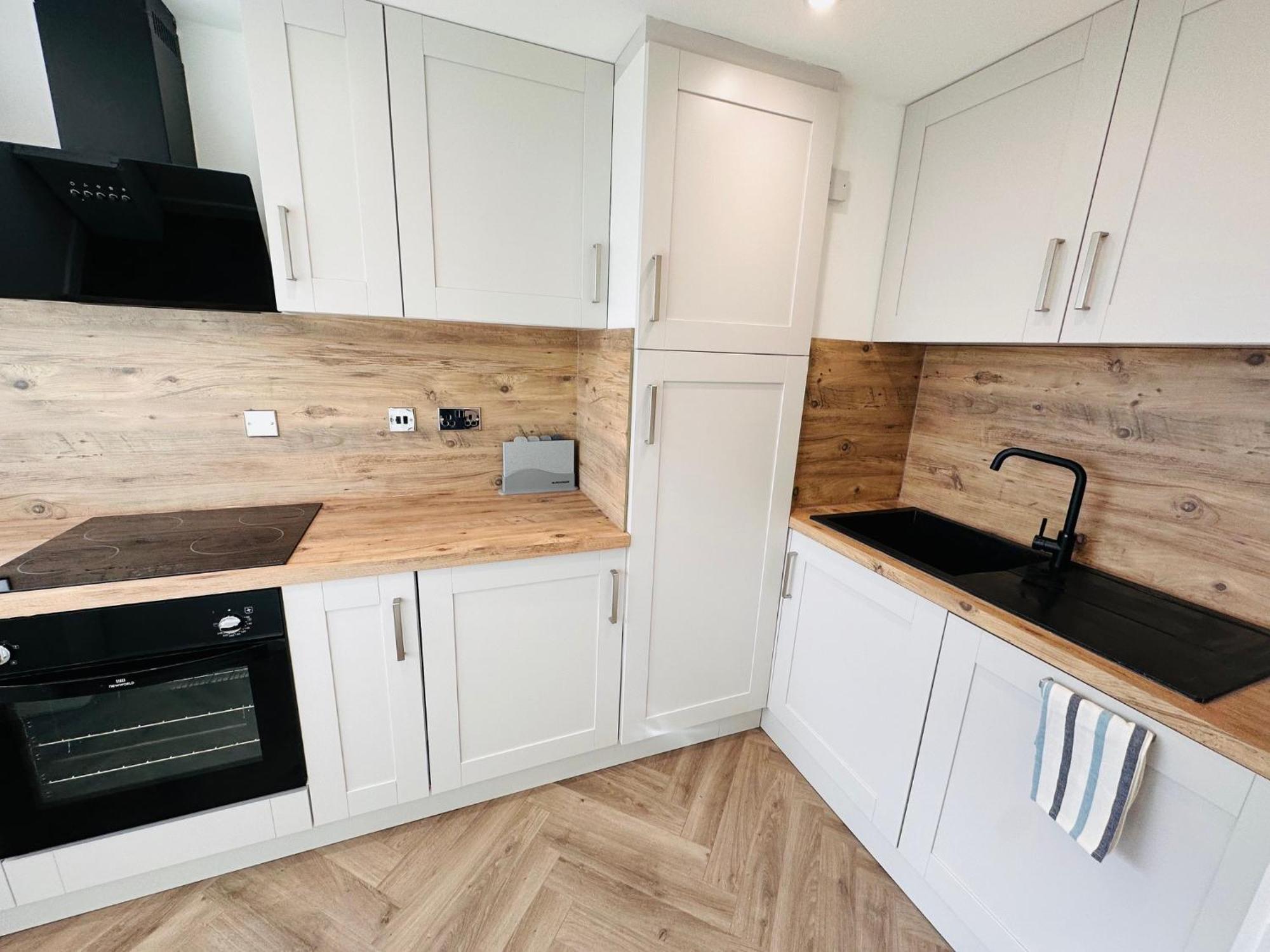 R1 - Private Room In Modern Shared Apartment, Each With Kitchenette, Central Birmingham Kültér fotó
